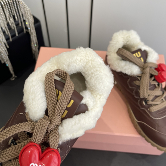 Miu Miu Tüylü Spor Ayakkabı