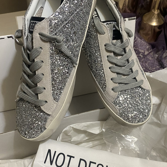 Simli Yıldız Detaylı Sneaker