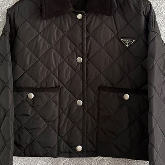 Prada Kapitone Mont