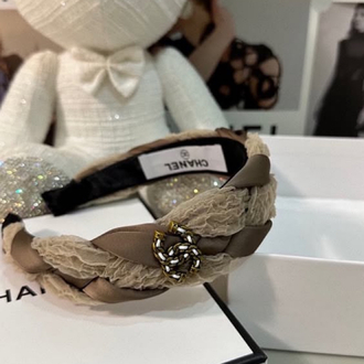 Chanel Saç tacı