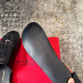 Schiaparelli Sanatı Terlik
