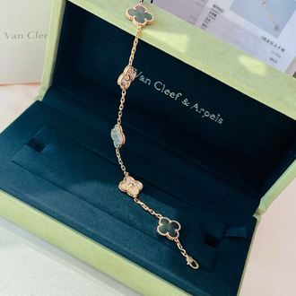Van Cleef & Arpels Alhambra 5 Motif Yonca 