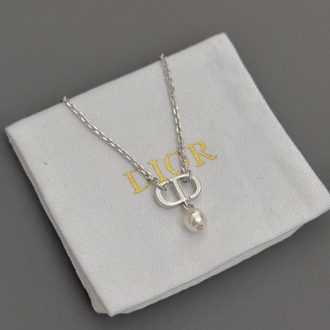 Ürün İsmi: Dior CD İnci Kolye