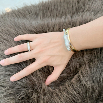  Cartier Panther’e Bileklik & Yüzük seti