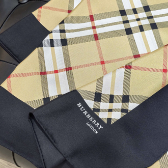 Burberry Vintage Ekose Desenli