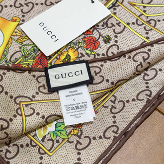 Gucci’nin ikonik GG Kuş deseni 
