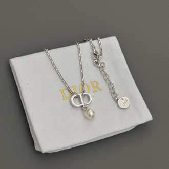 Ürün İsmi: Dior CD İnci Kolye