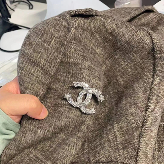 Ürün İsmi: Chanel CC Yıldız Broş