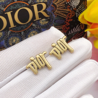 Diorgraphy Küpe