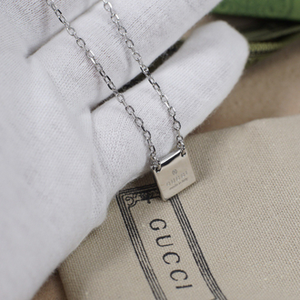 Gucci Signature Kolye: 