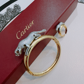  Cartier Panther’e Bileklik & Yüzük seti