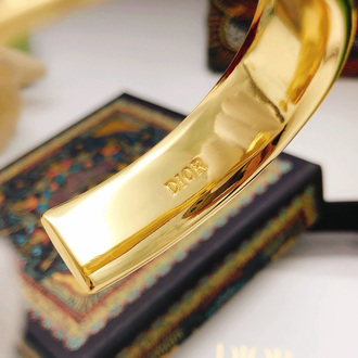 Ürün ismi: Christian Dior'un Büyüleyici Dokunuşu Işıltılı Bileklik