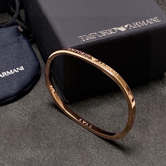 Ürün İsmi: Emporio Armani Logo Kelepçe Bileklik