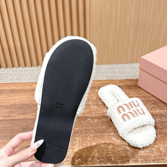 Miu Miu Terlik