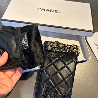 Ürün ismi:CHANEL  ZİNCİR DETAYLI ELDİVEN