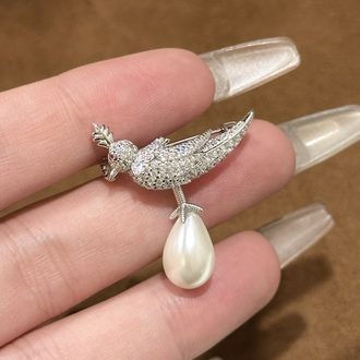 Ürün İsmi: Van Cleef & Arpels Kuş Broş