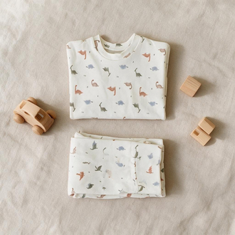 Dinazor Desenli Pijama Takımı