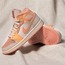 NİKE AİR JORDAN 1 MİD APRİCOT ORANGE