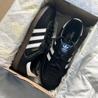 ADİDAS SAMBA CLASSİC BLACK WHİTE VEGAN