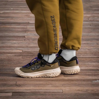 NİKE ACG MOUNTAİN FLY 2 LOW VİNTAGE