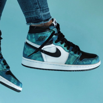NİKE AİR JORDAN 1 HİGH TİE DYE