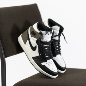 NİKE AİR JORDAN 1 MOCHA
