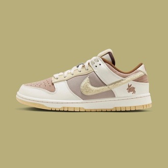 NİKE SB DUNK LOW YEAR OF THE RABBİT