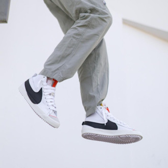 NİKE BLAZER MİD 77 JUMBO WHİTE BLACK