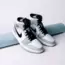 NİKE AİR JORDAN 1 MİD LİGHT SMOKE GREY