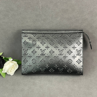 Louis Vuitton Paris Clutch
