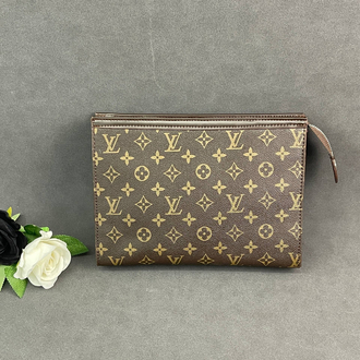 Louis Vuitton Paris Clutch