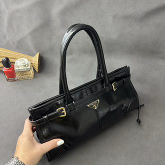  Prada Medium Handbag Deri