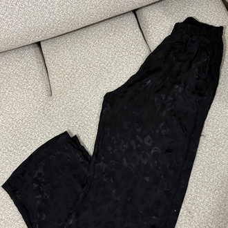 Leoparlı saten pantolon