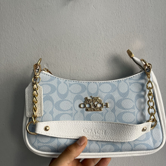 Coach Monogram Omuz Çantası – Açık Mavi