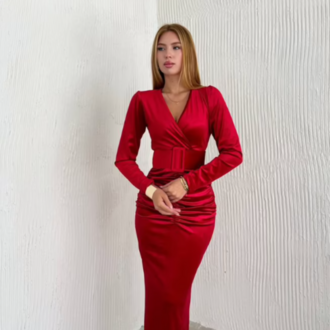 Kemer Detaylı Uzun Kadife Elbise - Kırmızı
