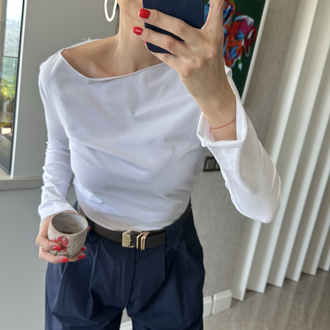 Kayık Yaka Bluz