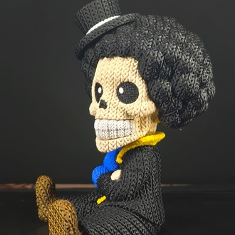 One Piece Örgü Desenli Brook Figürü