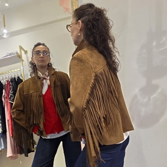 Kadın, Önden Düğmeli, Sırtı vr Kolları Püsküllü, Taba Ceket