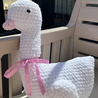 Amigurumi beyaz kuğu