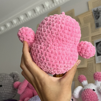 Amigurumi pembe penguen