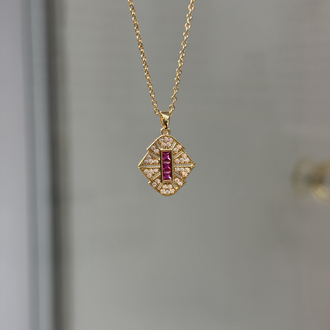 Çelik Vintage Kırmızı Taşlı Kolye | Gold