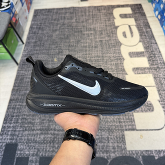 Nike Vomero Siyah Geri
