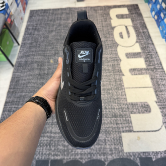 Nike Vomero Siyah Geri