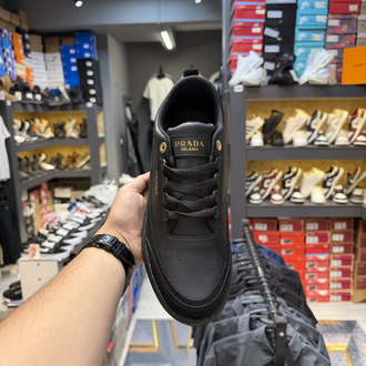 Prada Klasik Siyah