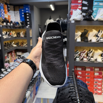 Skechers Triko Siyah Beyaz
