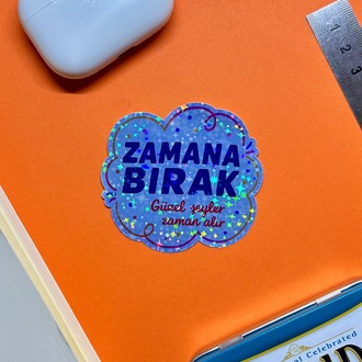 Zamana Bırak Sticker Paketi – 8 Adet Dayanıklı Holografik