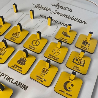 Ahşap Günlük Sorumluluk Tablosu, 15 Görevli Rutin Planlayıcı,  Montessori Stil Eğitim Aracı