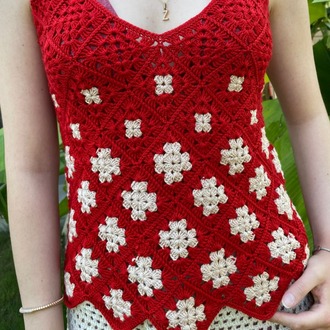 Çiçek Motifli Kırmızı Crochet Bluz