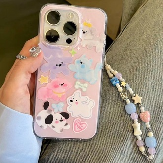 Renkli Küçük Köpek Desenli İphone Kılıf + Charm
