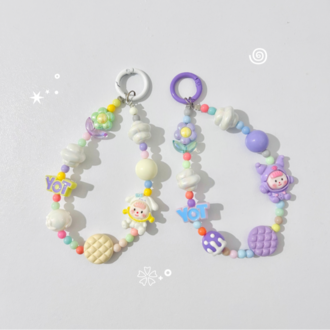 Sanrio Tarzı Boncuklu Çiçek Desenli Yeni Telefon Zinciri